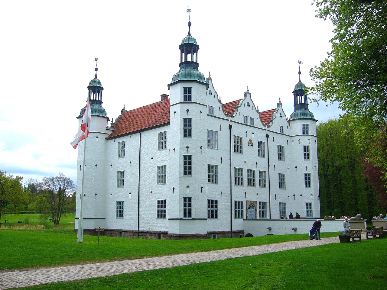 Senioren UNION Ahrensburg und sein Schloss - Union Reiseteam 